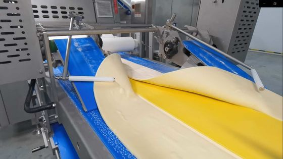 Αγορά Laminator ζύμης γαρνιτουρών μαργαρίνης η μηχανή ΡΑΒΕΙ τη μηχανή με το αυτόματο παχύ σύστημα τροφοδοσίας διαδικτυακή κατασκευή